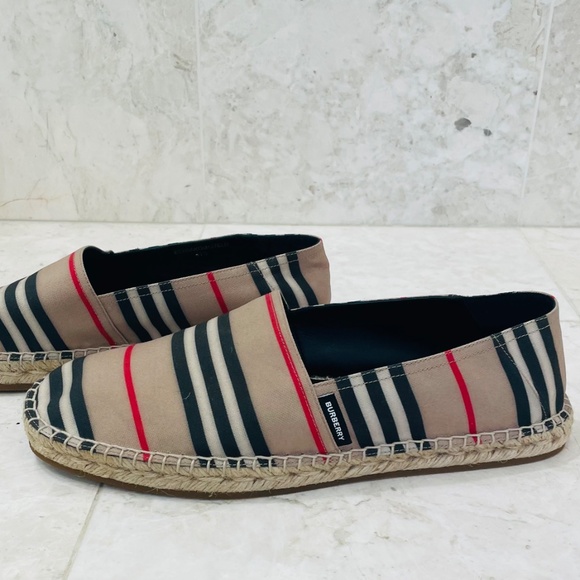 BURBERRY {43/9.5} Espadrilles Canvas Striped Neutrals Tan Black Red White - Picture 4 of 11